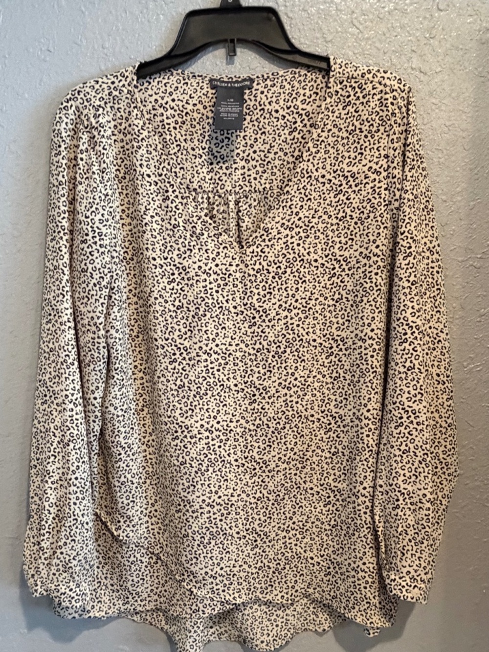 Leopard print lightweight top
